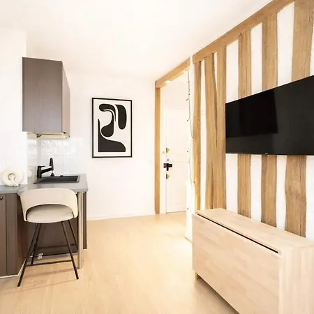 Saint Germain Des Pres - Deluxe For Couples Paris