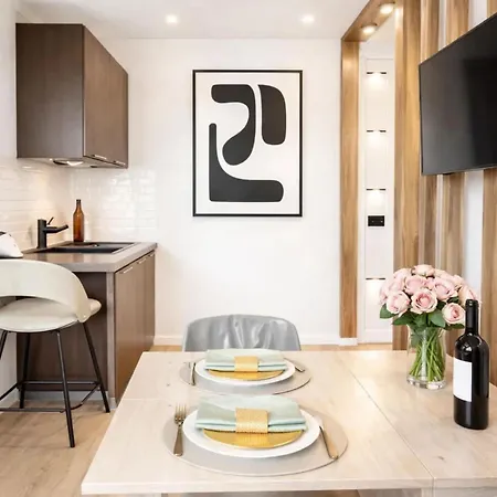 Saint Germain Des Pres - Deluxe For Couples * Paris